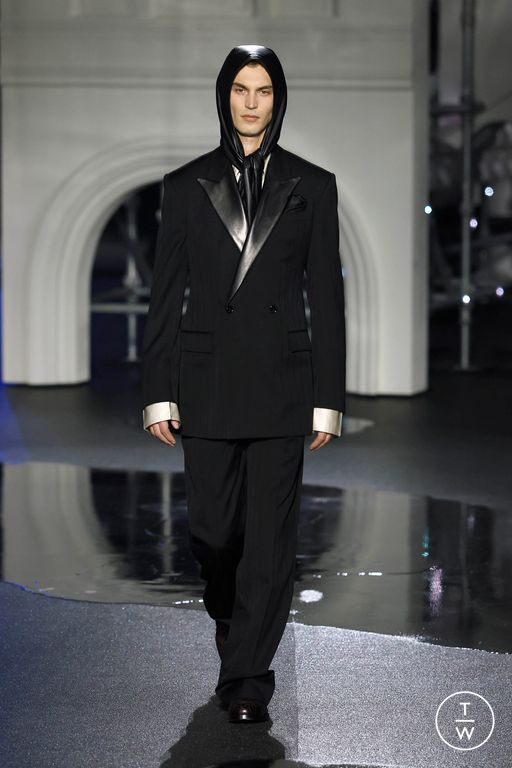 FW26 Burberry Look 24