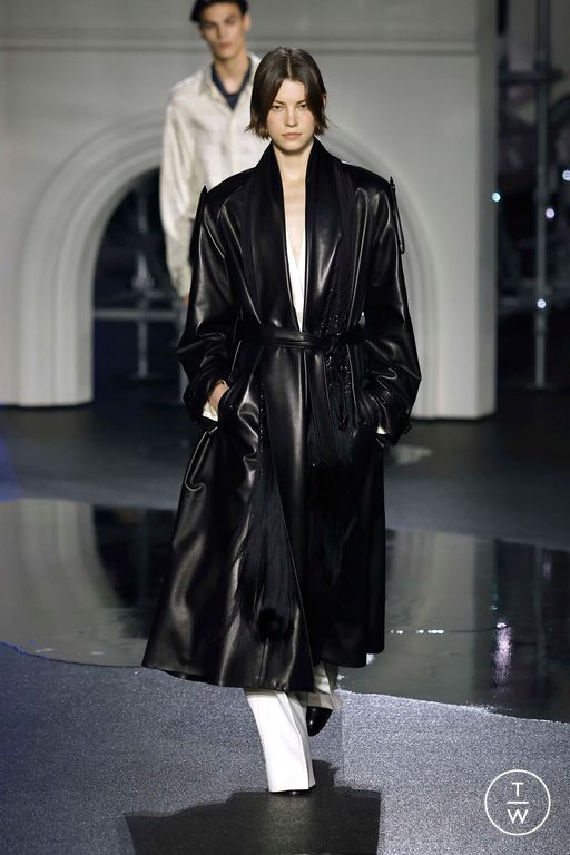 FW26 Burberry Look 33