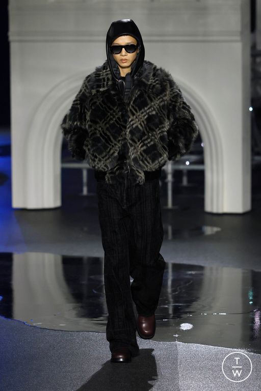 FW26 Burberry Look 40