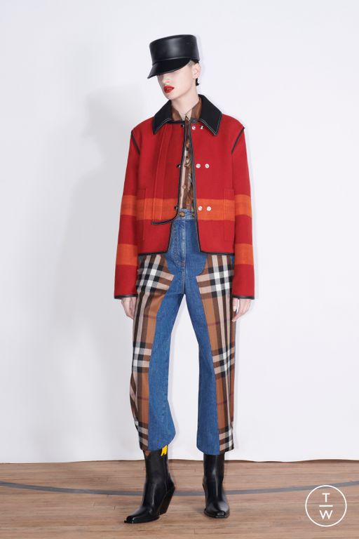 RS23 Burberry Look 1