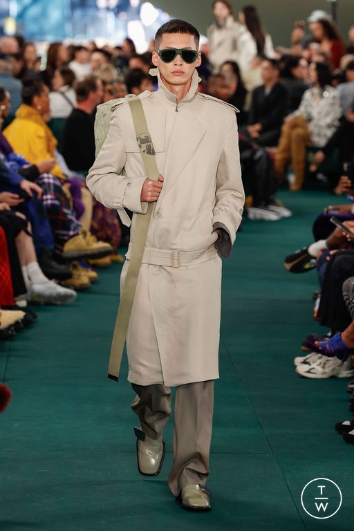 SS24 Burberry Look 9