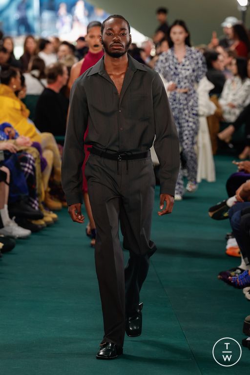 SS24 Burberry Look 34