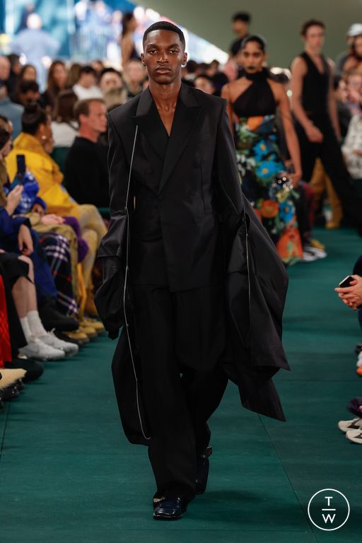 SS24 Burberry Look 51