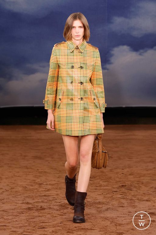 SS26 Burberry Look 1