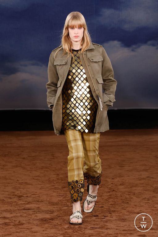 SS26 Burberry Look 38