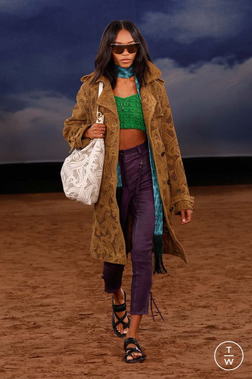 SS26 Burberry Look 41
