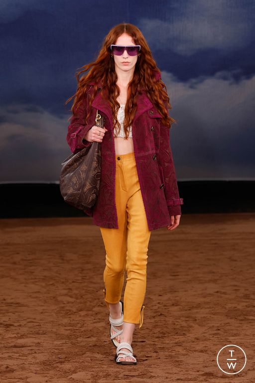 SS26 Burberry Look 43