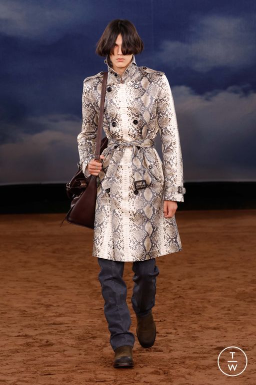 SS26 Burberry Look 53