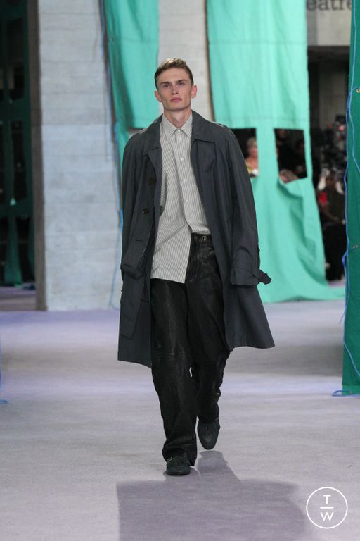 Spring-Summer 2025 Burberry Look 16