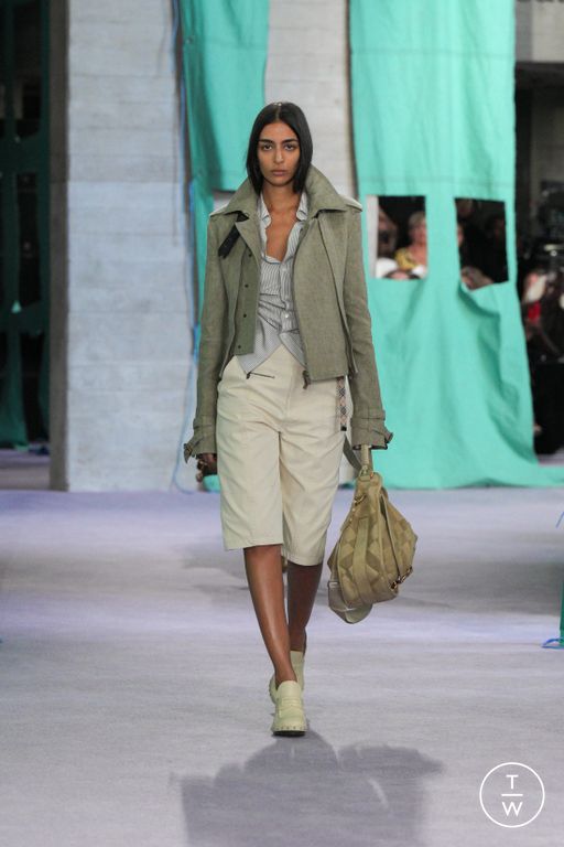 Spring-Summer 2025 Burberry Look 24