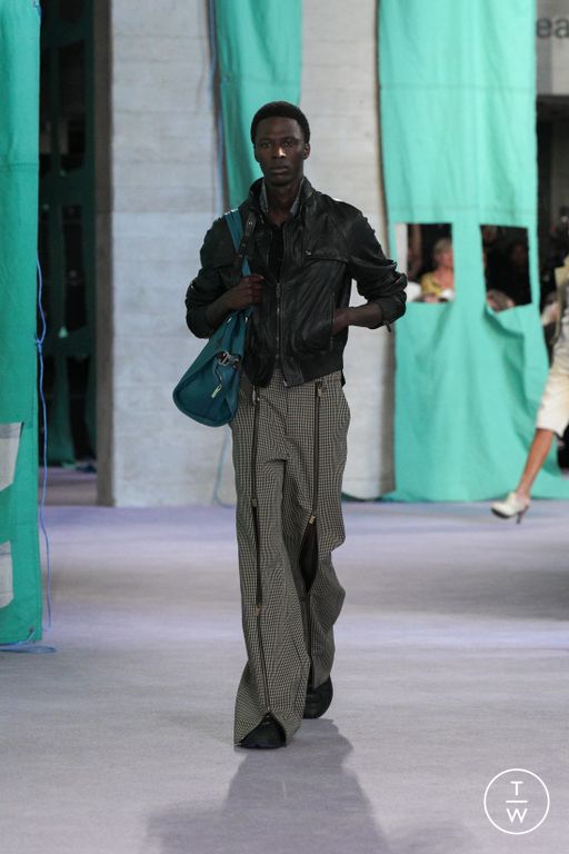 Spring-Summer 2025 Burberry Look 23