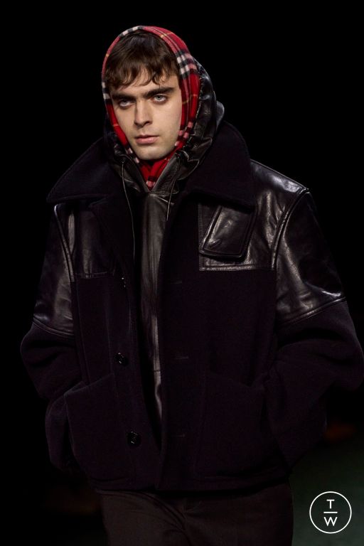 FW24 Burberry Look 34