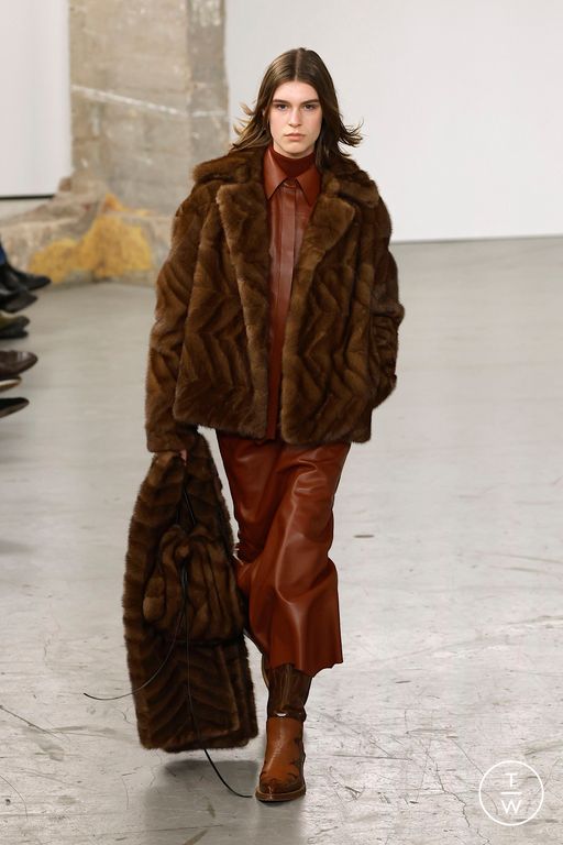 FW25 Gabriela Hearst Look 8
