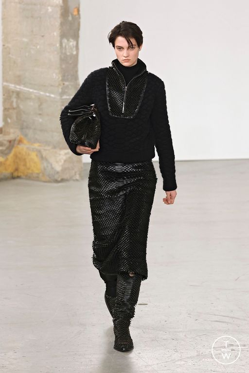 FW25 Gabriela Hearst Look 23