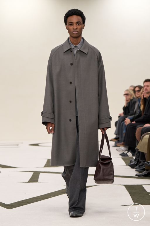 FW25 Calvin Klein Collection Look 17