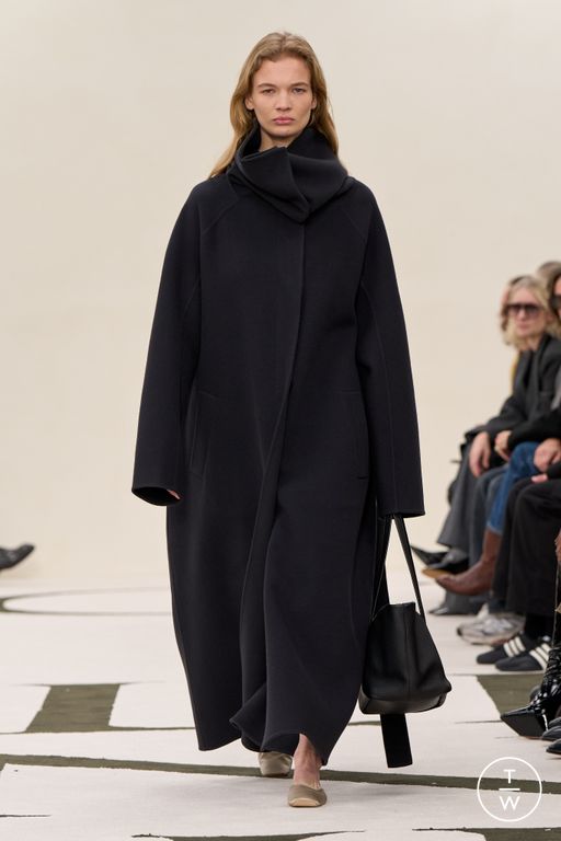 FW25 Calvin Klein Collection Look 49