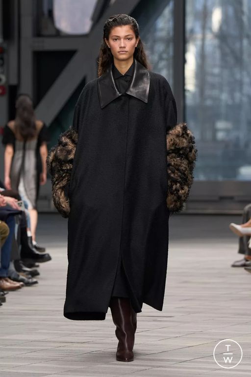 FW26 Calvin Klein Collection Look 20