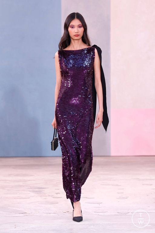 FW26 Carolina Herrera Look 34