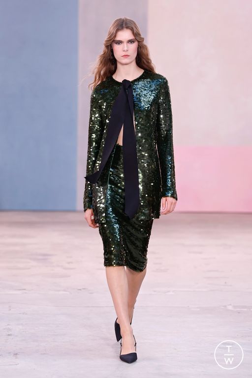 FW26 Carolina Herrera Look 37