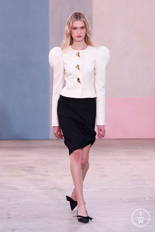 FW26 Carolina Herrera Look 44