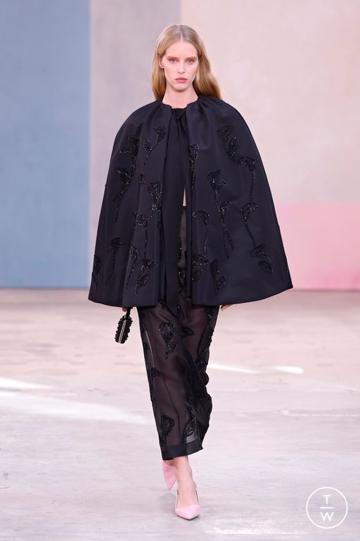 FW26 Carolina Herrera Look 60