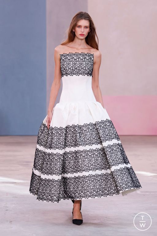 FW26 Carolina Herrera Look 64