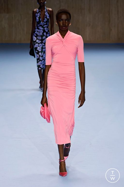 Spring-Summer 2025 Carolina Herrera Look 45