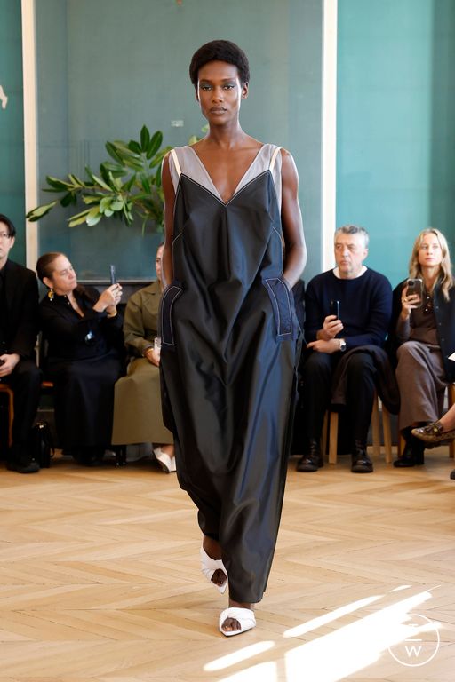 Spring-Summer 2025 Carven Look 7