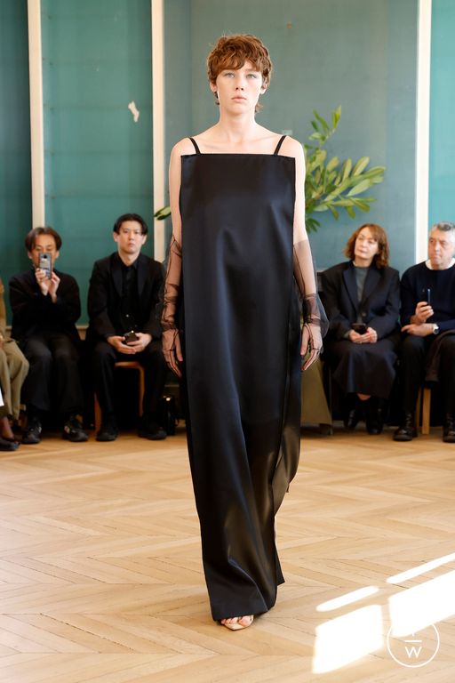 Spring-Summer 2025 Carven Look 12