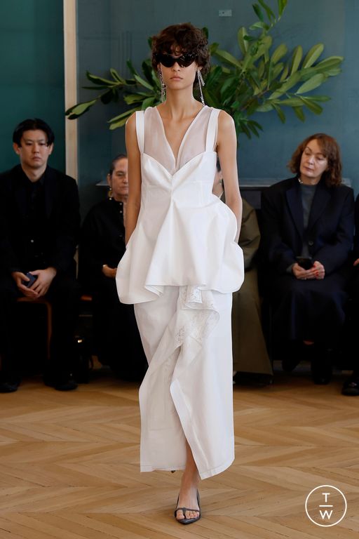 Spring-Summer 2025 Carven Look 26