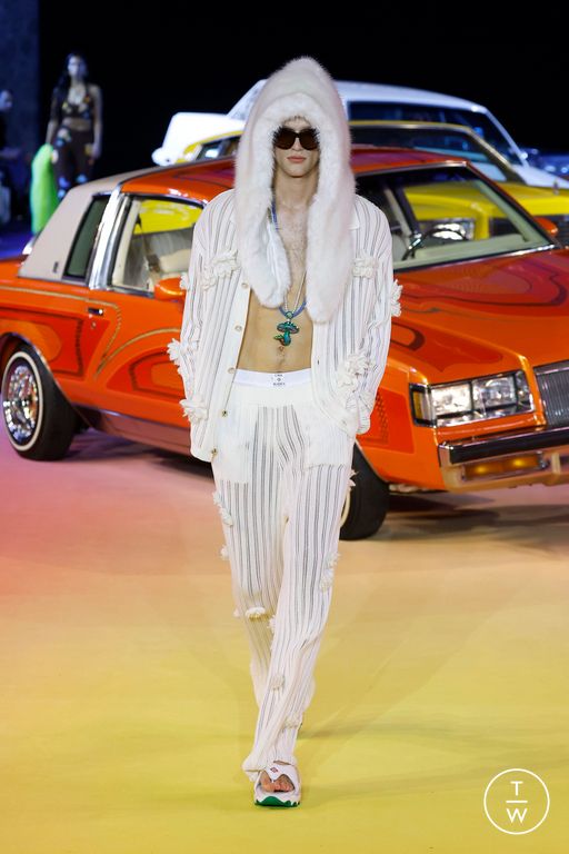 Spring-Summer 2025 Casablanca Look 36