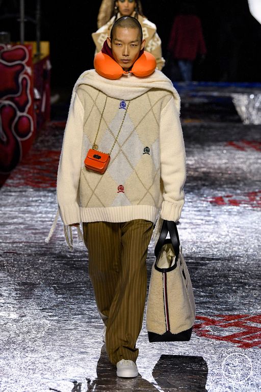FW22 Tommy Hilfiger Look 56