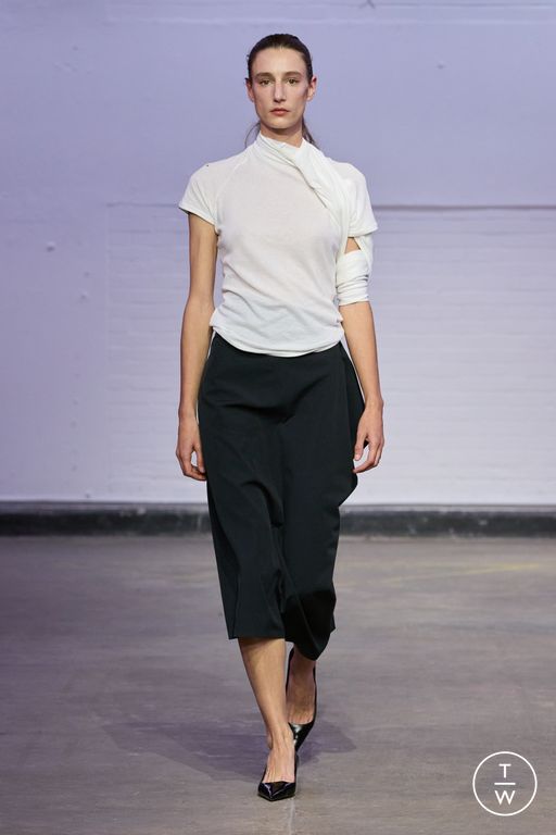 FW26 Central Saint Martins Look 30