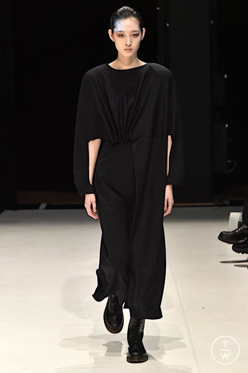 FW20 Chalayan Look 15
