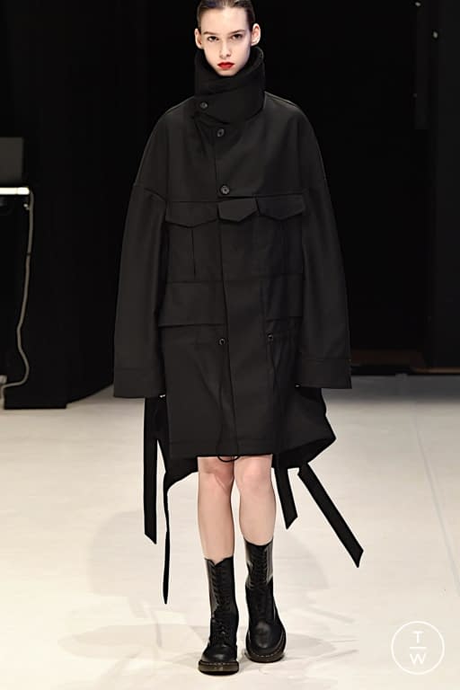 FW20 Chalayan Look 18
