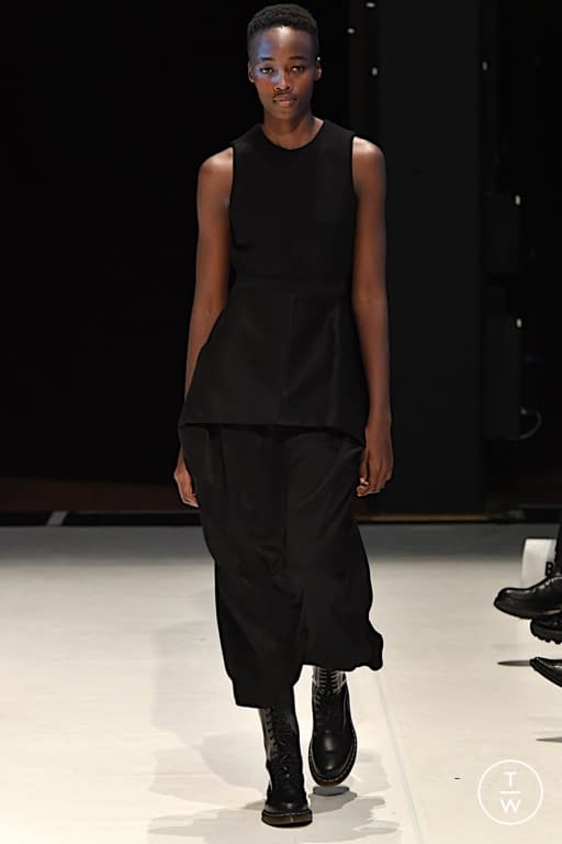 FW20 Chalayan Look 30