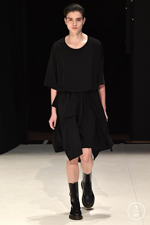 FW20 Chalayan Look 35