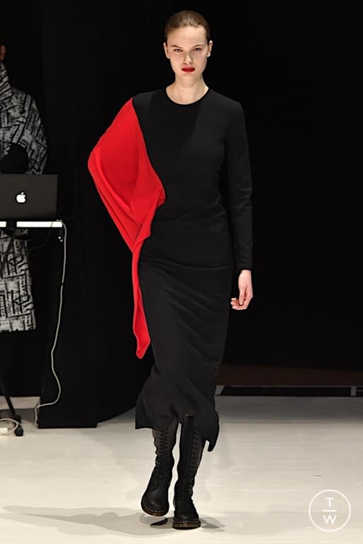 FW20 Chalayan Look 40