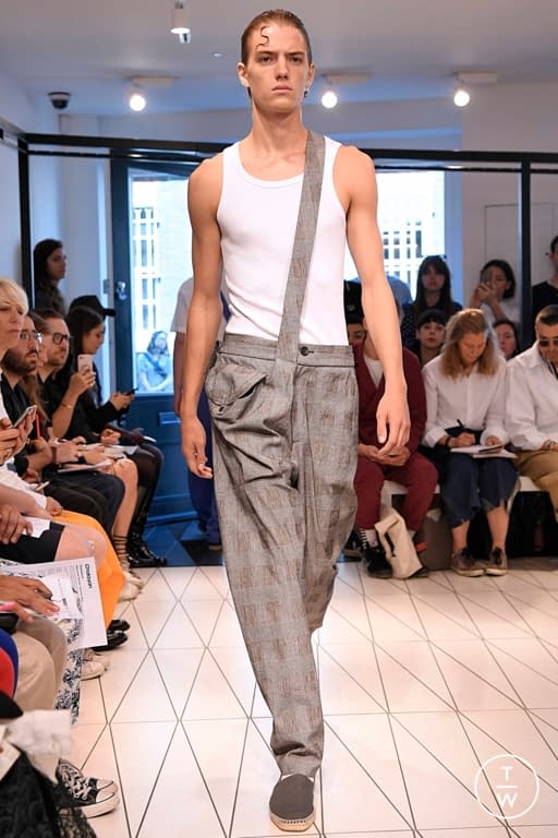 SS19 Chalayan Look 12