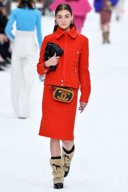 FW19 Chanel Look 44