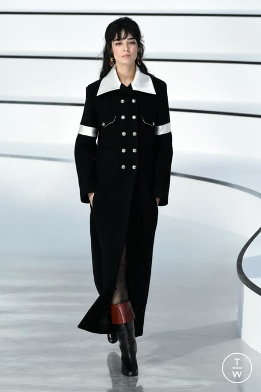 FW20 Chanel Look 45