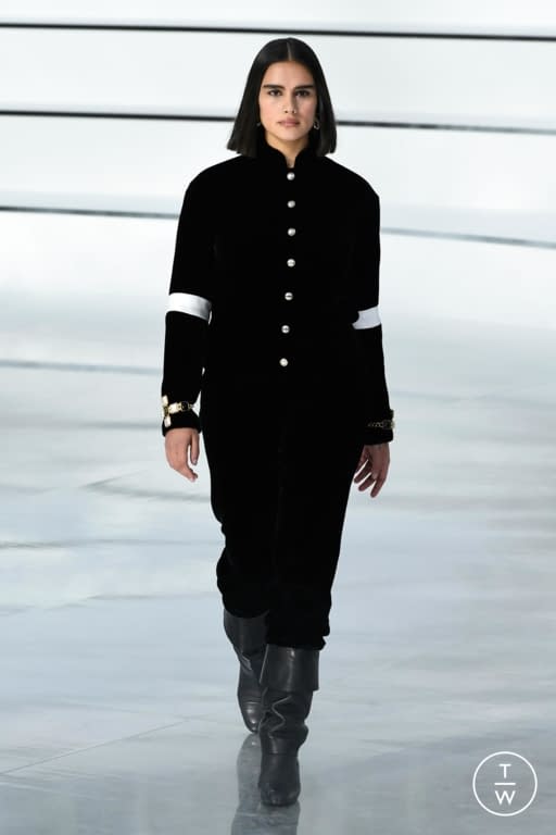 FW20 Chanel Look 48