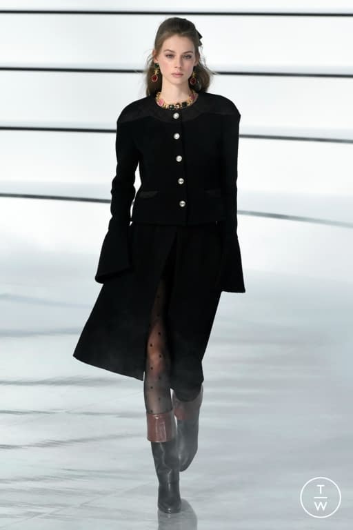 FW20 Chanel Look 49