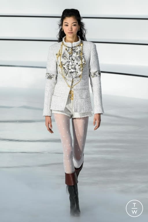 FW20 Chanel Look 53
