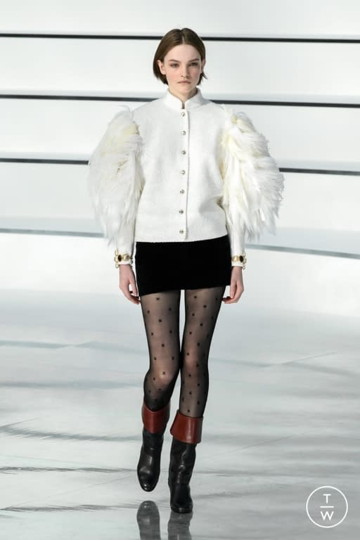FW20 Chanel Look 60
