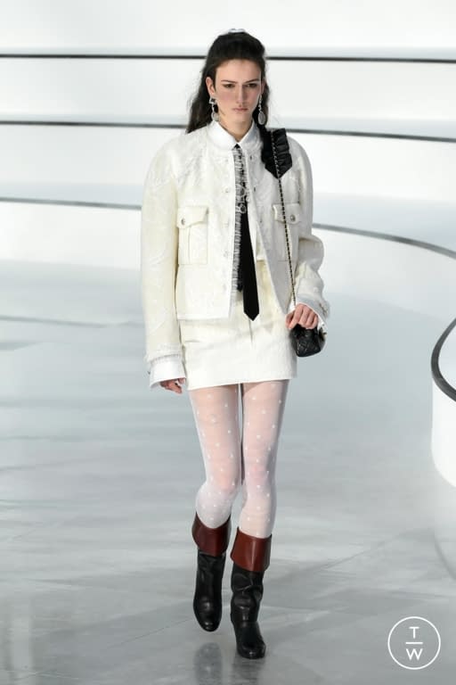 FW20 Chanel Look 62