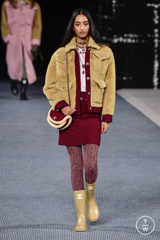 FW22 Chanel Look 5