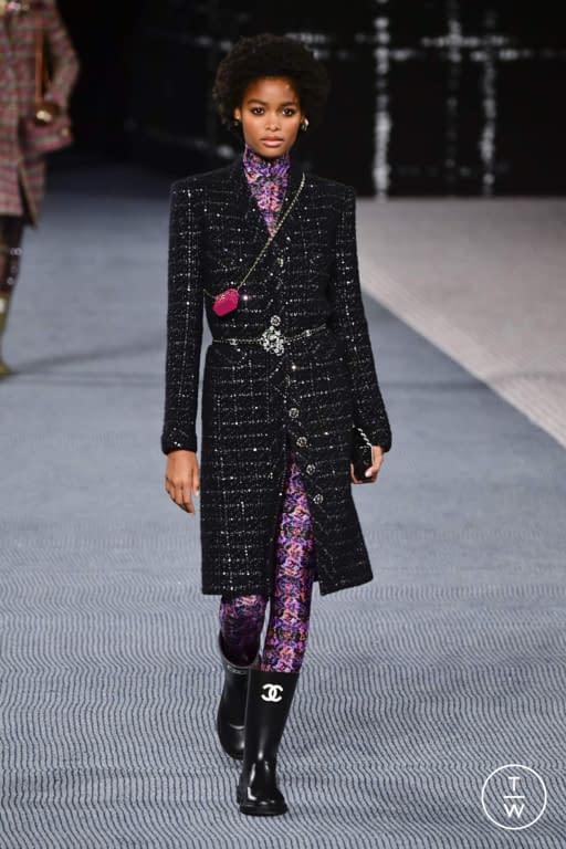 FW22 Chanel Look 22