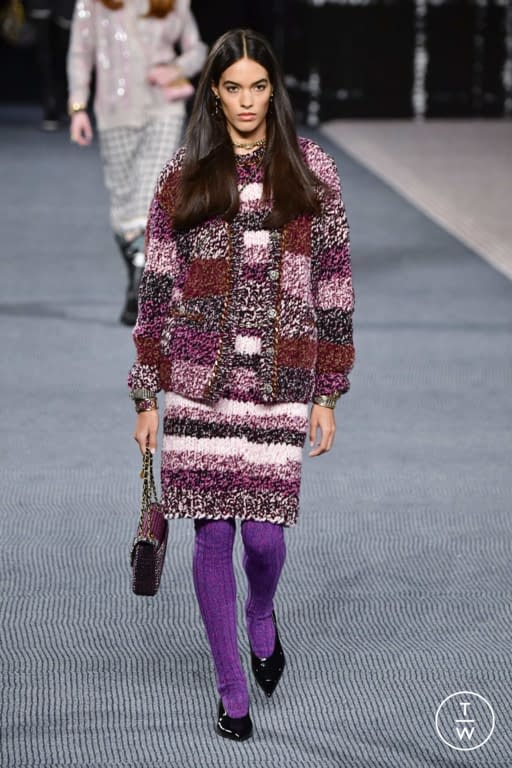 FW22 Chanel Look 25
