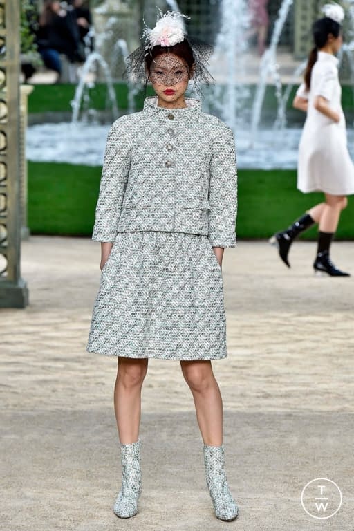 S/S 18 Chanel Look 20